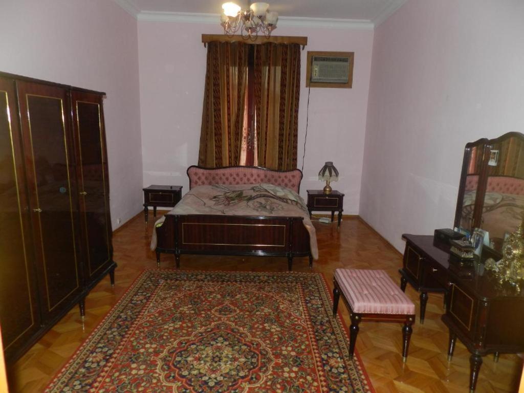 Hotel G I O Samtredia Экстерьер фото